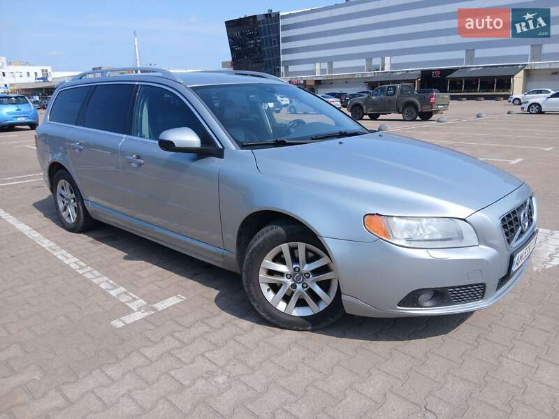 2010 volvo v70