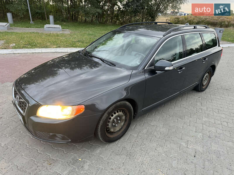 2011 volvo v70