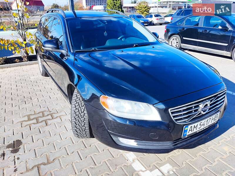 2013 volvo v70