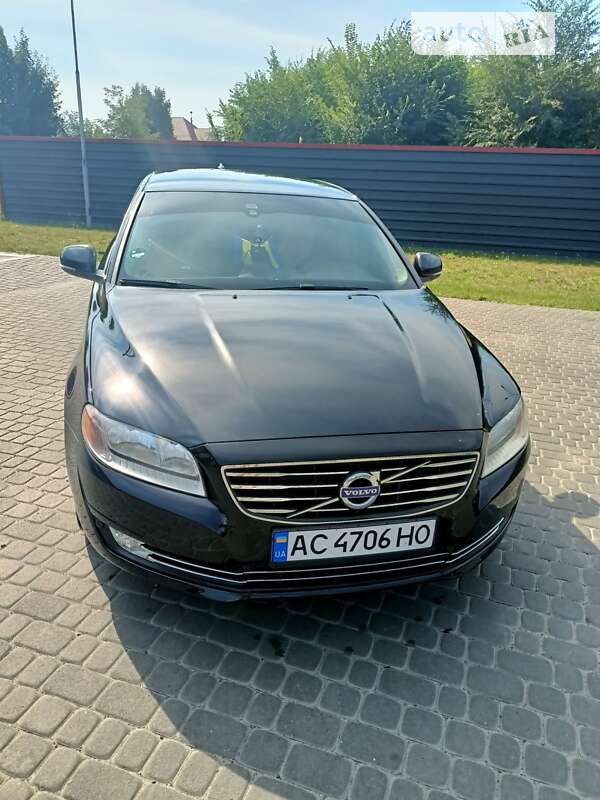 2013 volvo v70