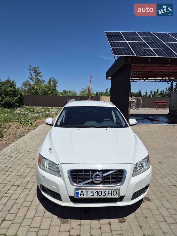 2012 volvo v70