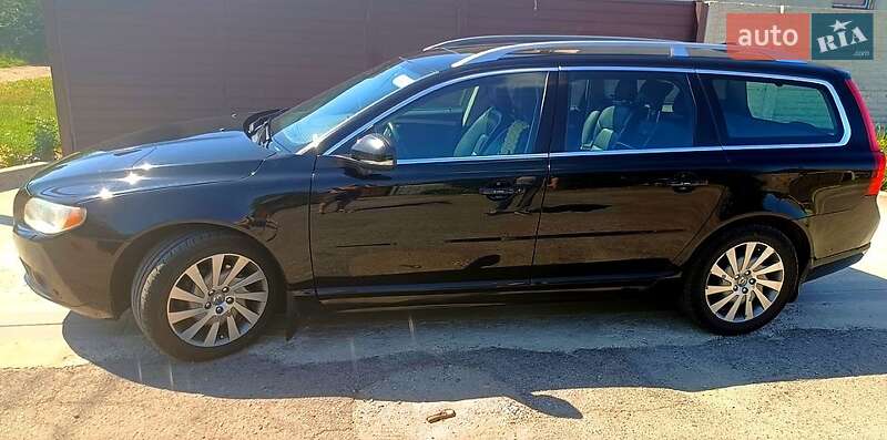 2011 volvo v70