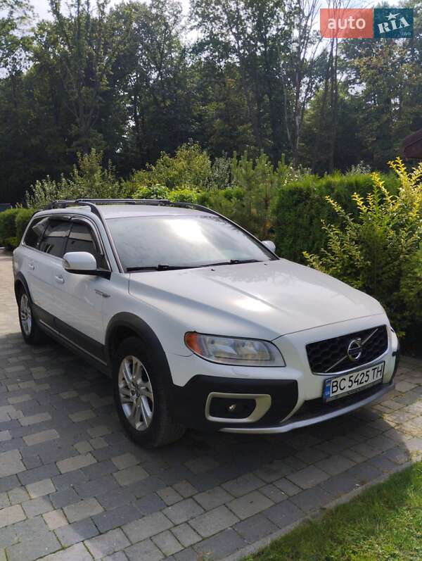 2010 volvo xc70
