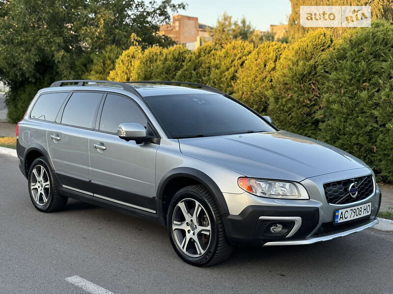 2014 volvo xc70