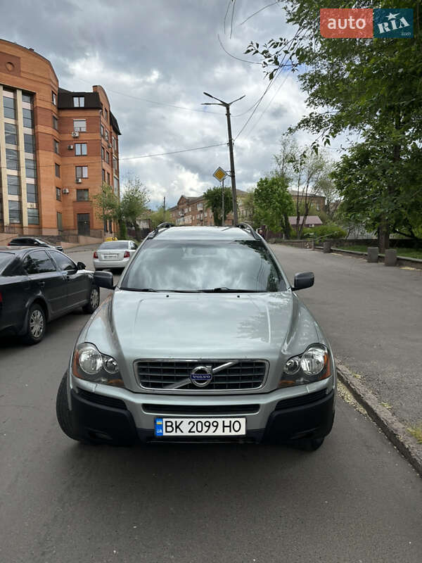2003 volvo xc90