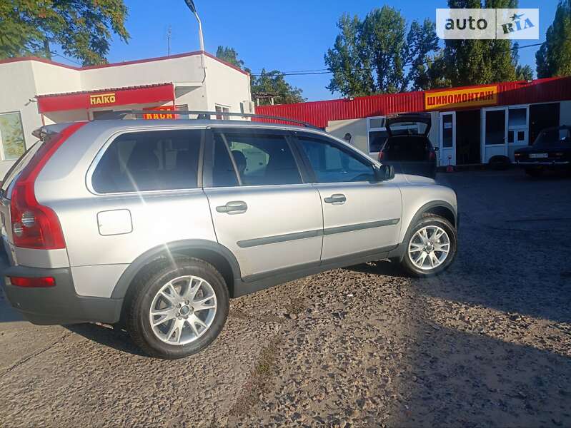 2004 volvo xc90