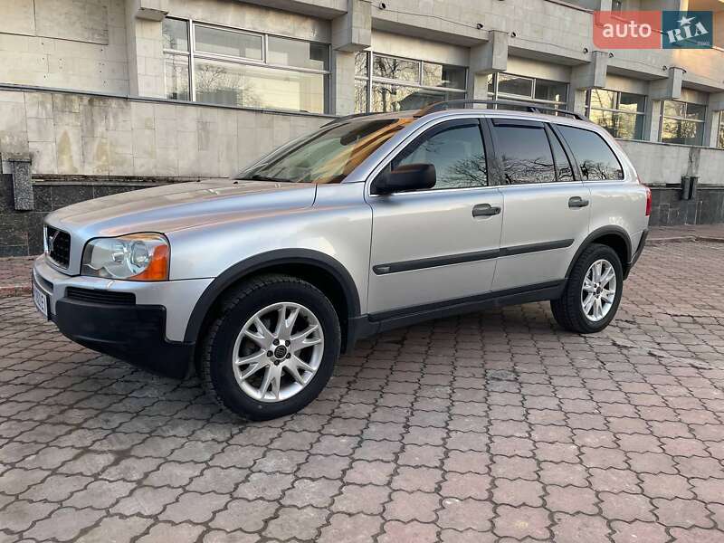 2004 volvo xc90