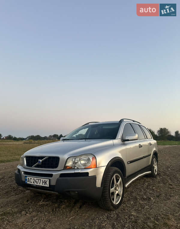 2004 volvo xc90