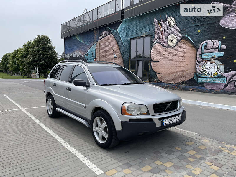 2003 volvo xc90