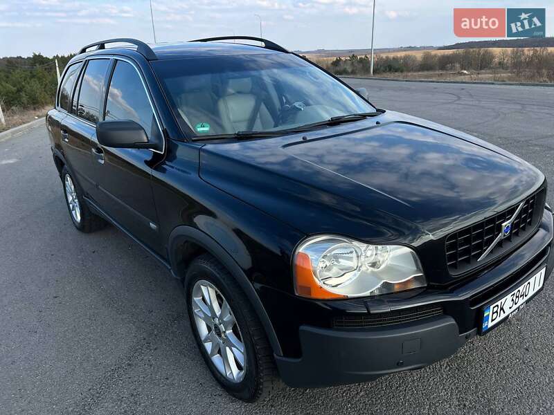 2004 volvo xc90