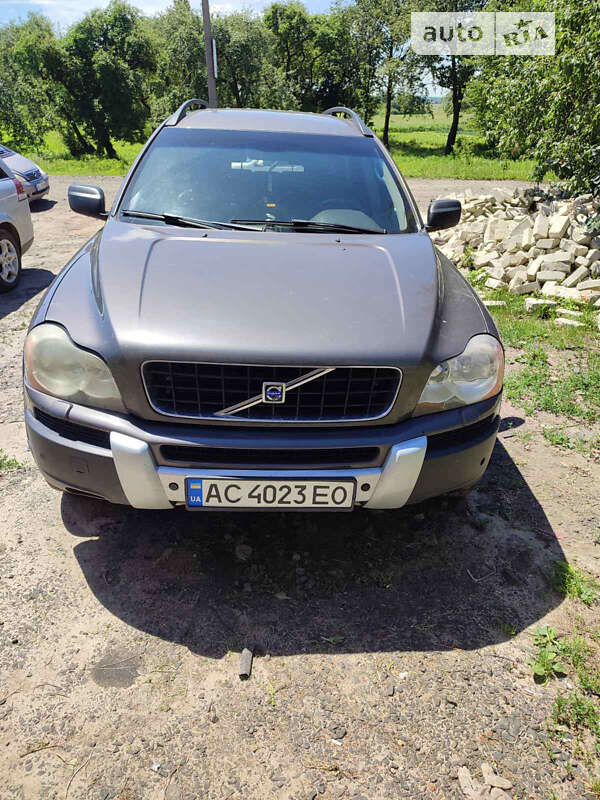 2004 volvo xc90