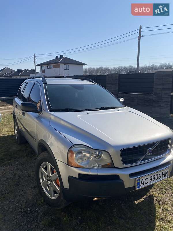 2004 volvo xc90
