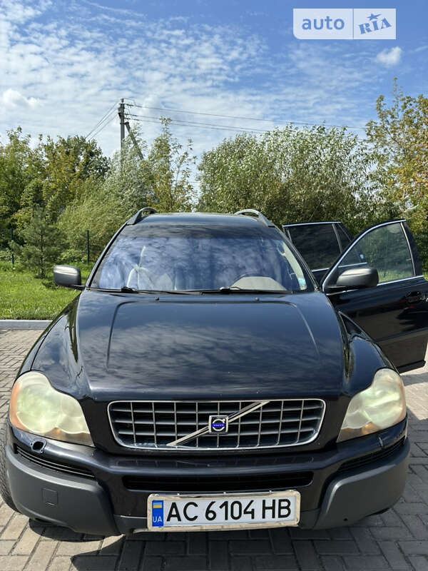 2004 volvo xc90
