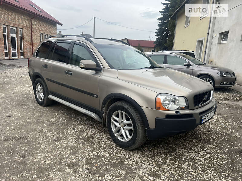 2004 volvo xc90