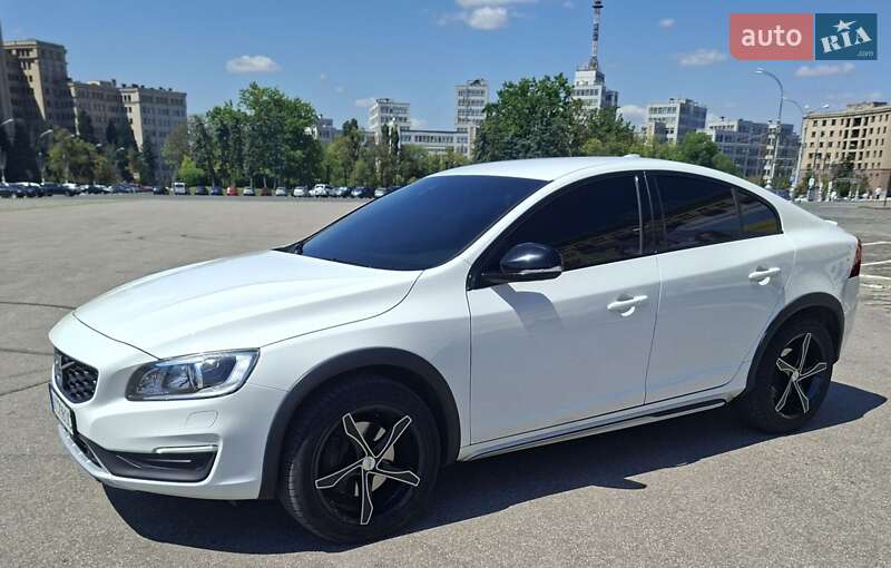 2017 volvo s60 cc