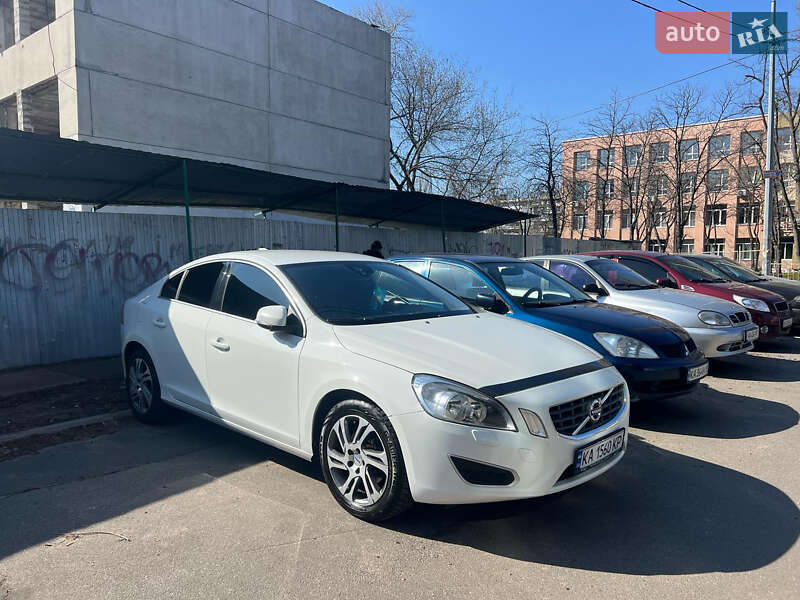 2013 volvo s60