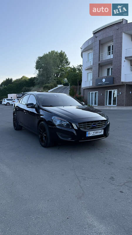 2010 volvo s60