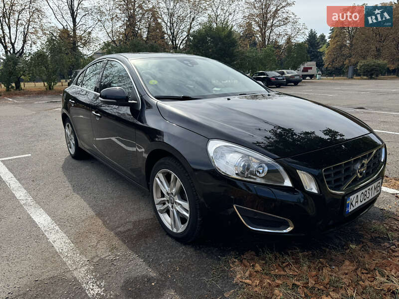 2011 volvo s60