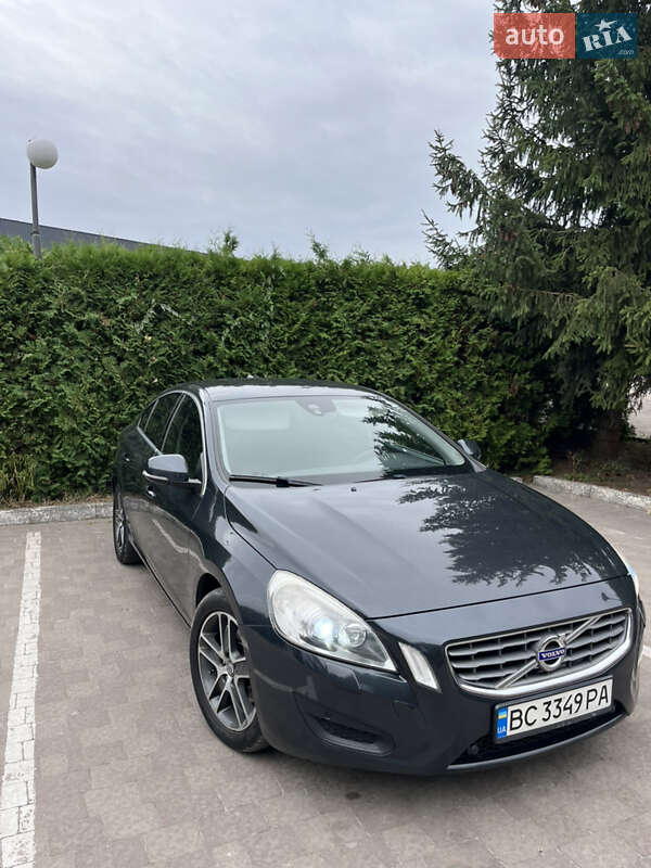 2013 volvo s60