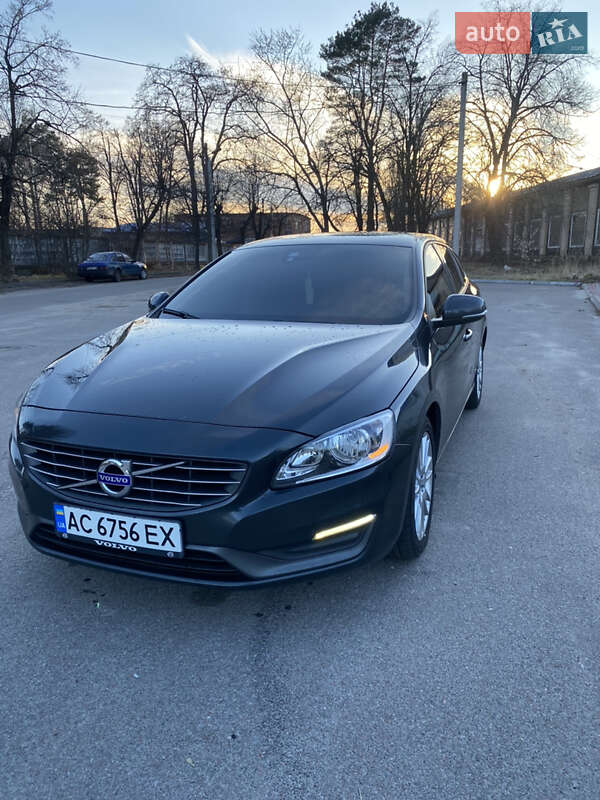 2013 volvo v60