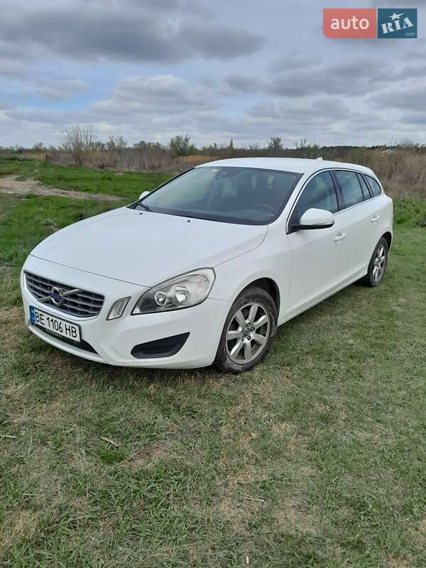 2010 volvo v60