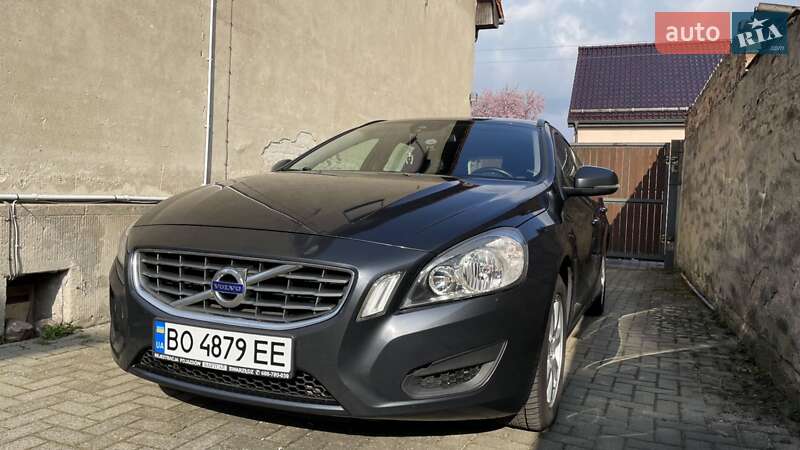 2011 volvo v60