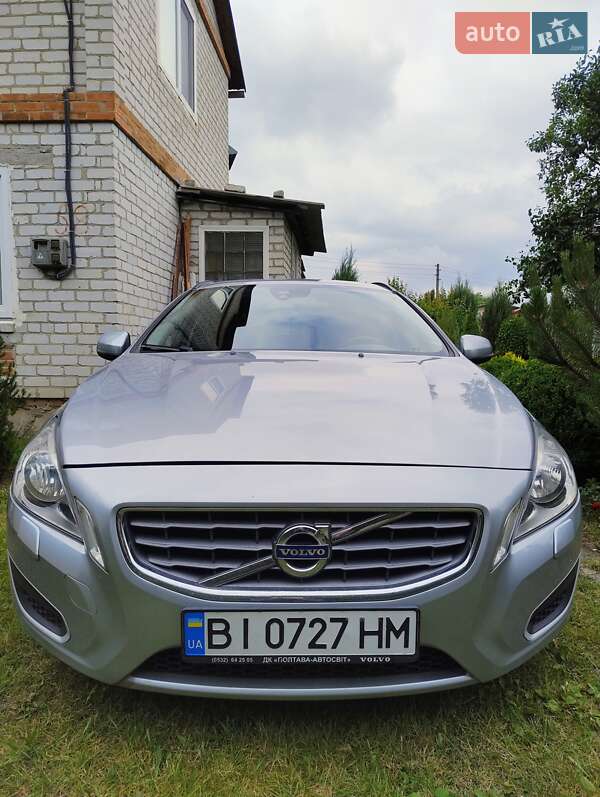 2011 volvo v60