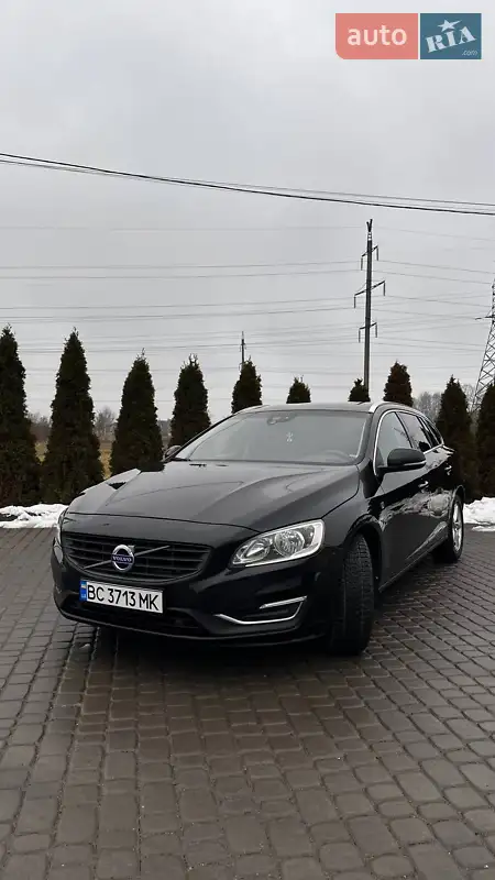2015 volvo v60