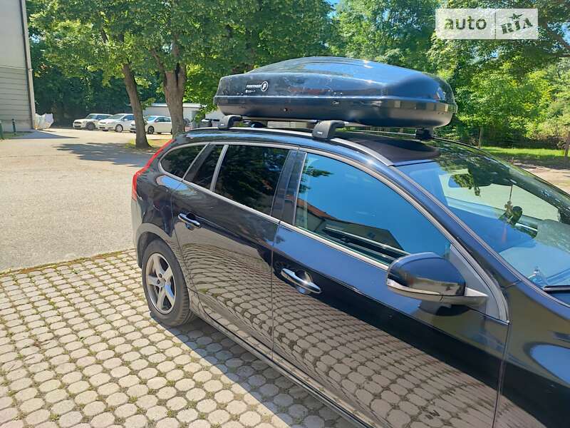 2016 volvo v60
