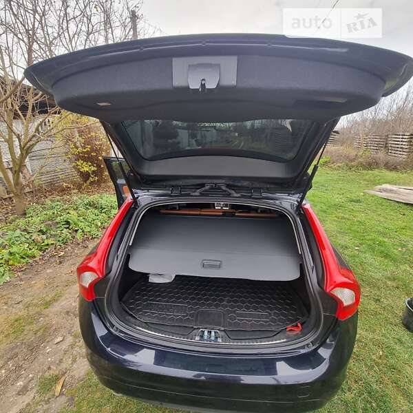 2015 volvo v60
