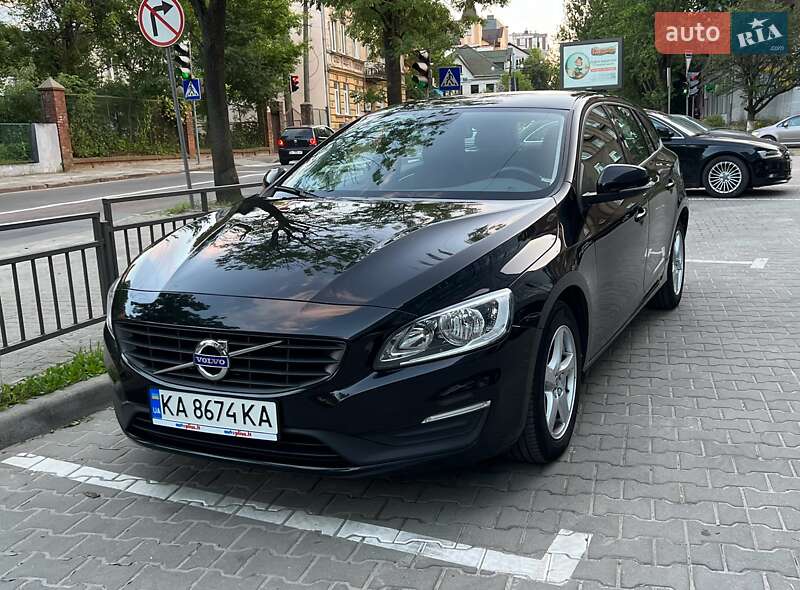 2017 volvo v60