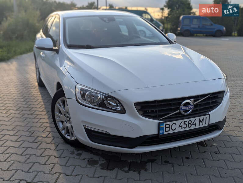 2016 volvo v60
