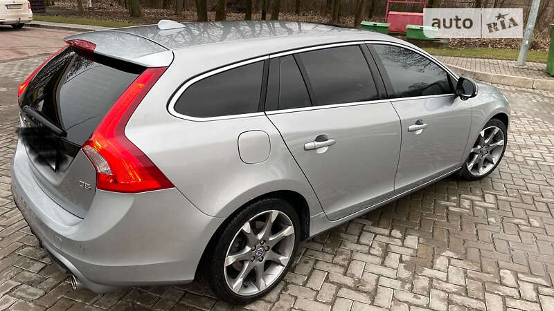 2012 volvo v60