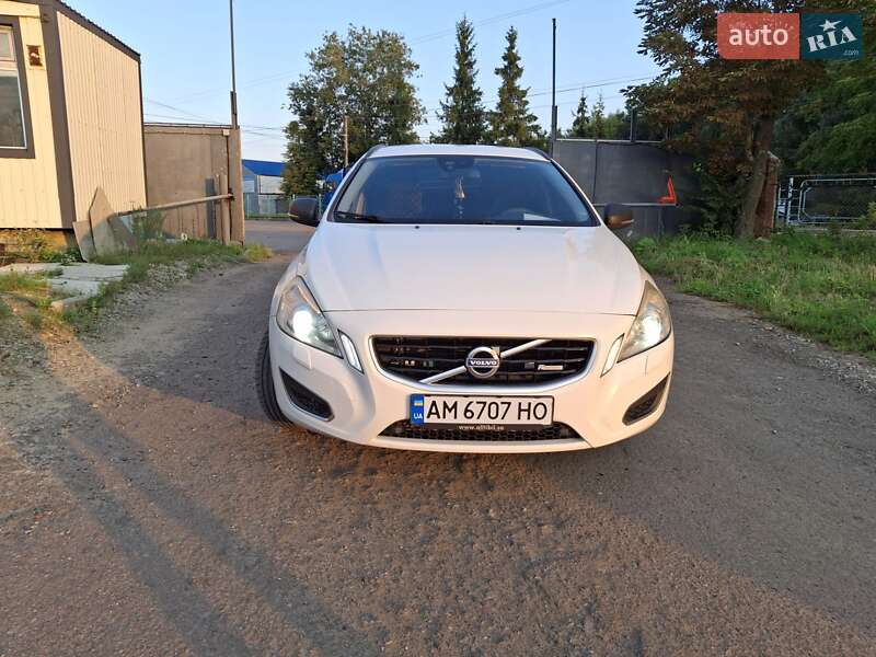 2012 volvo v60