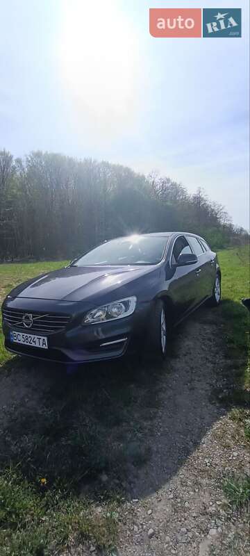 2014 volvo v60