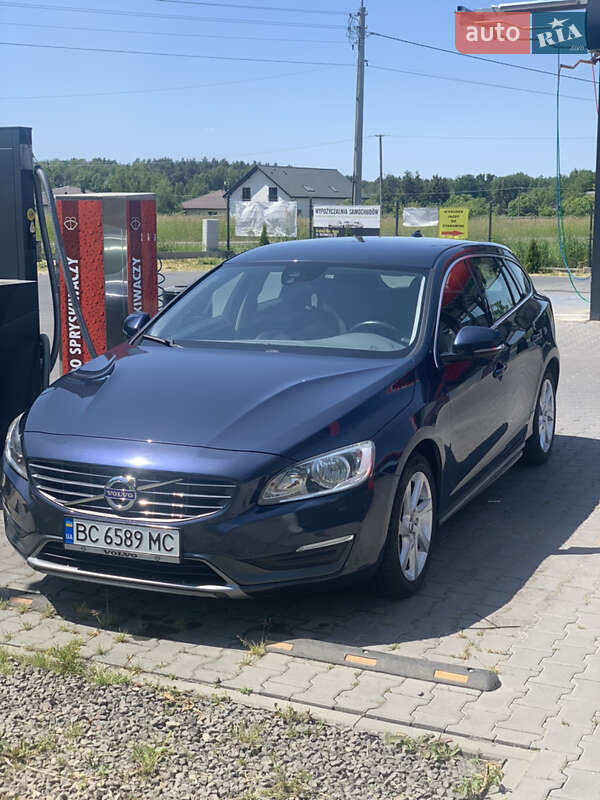 2013 volvo v60