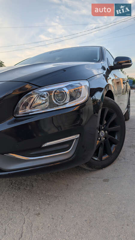 2013 volvo v60