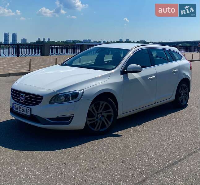 2014 volvo v60