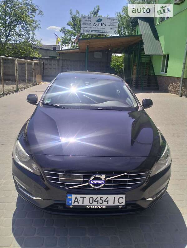 2014 volvo v60