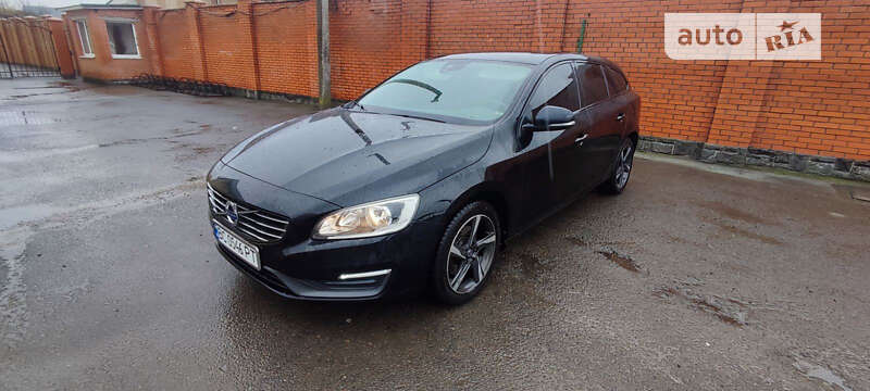 2015 volvo v60