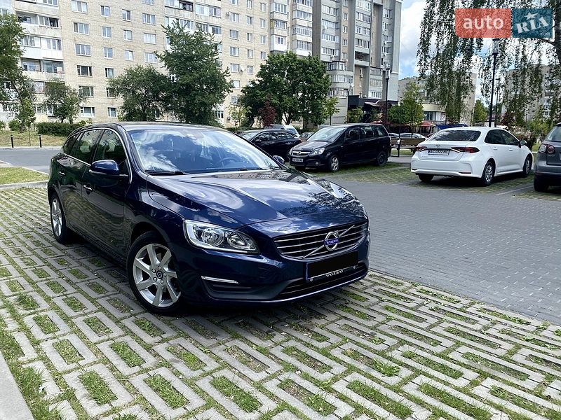 2015 volvo v60