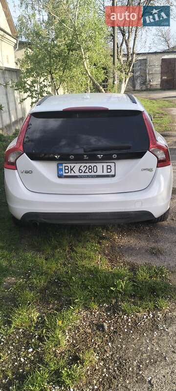 2011 volvo v60