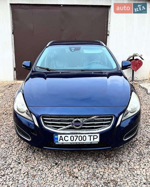 2011 volvo v60
