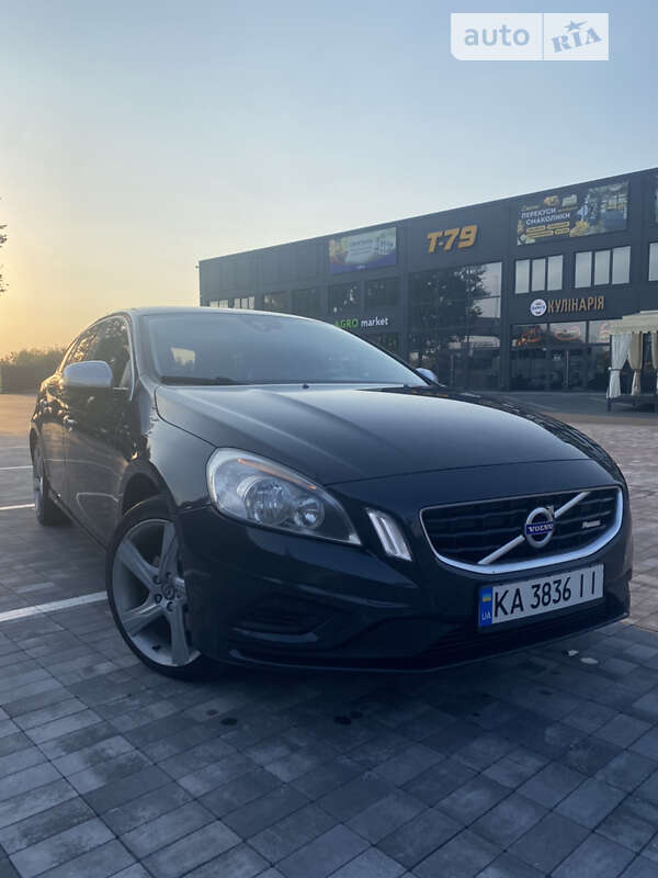 2011 volvo v60