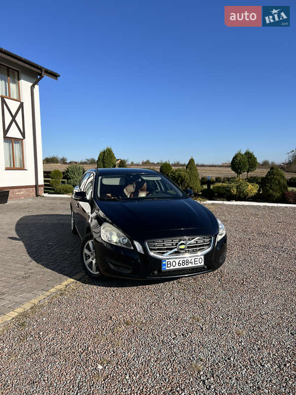 2012 volvo v60