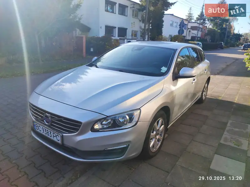 2014 volvo v60