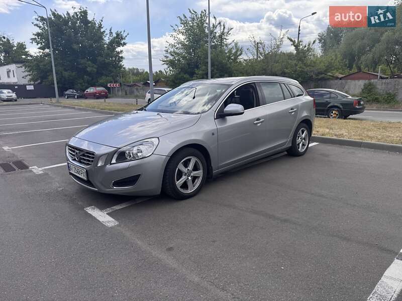2011 volvo v60