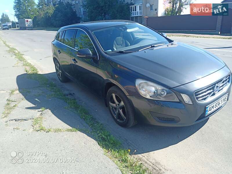 2011 volvo v60