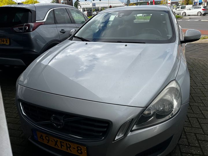 2012 volvo v60