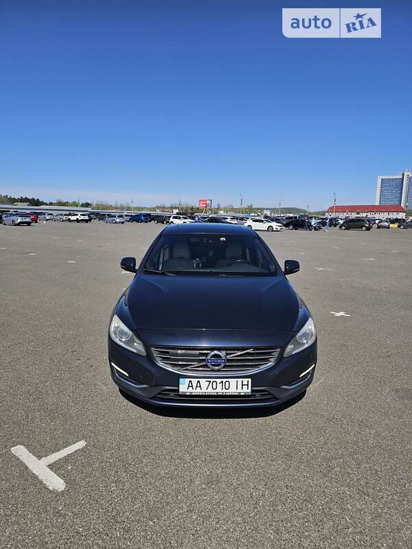 2013 volvo v60